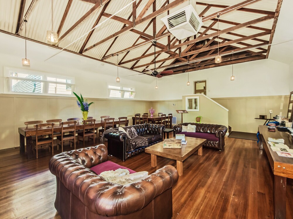 Tuck Inn Yarra Valley