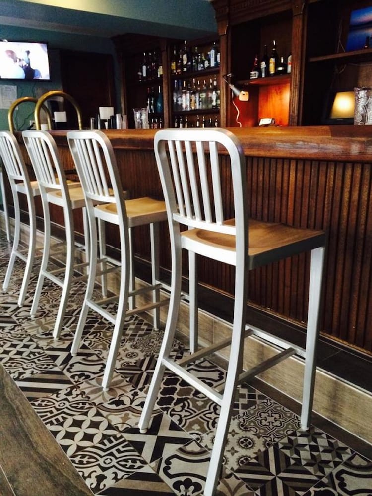 Upper Deck Hotel and Bar Adults Only, South Padre Island 129 Room