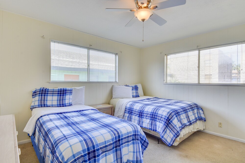 Upper Deck Hotel and Bar Adults Only in South Padre Island Best