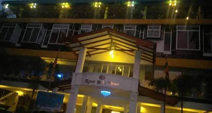 River Side Hotel