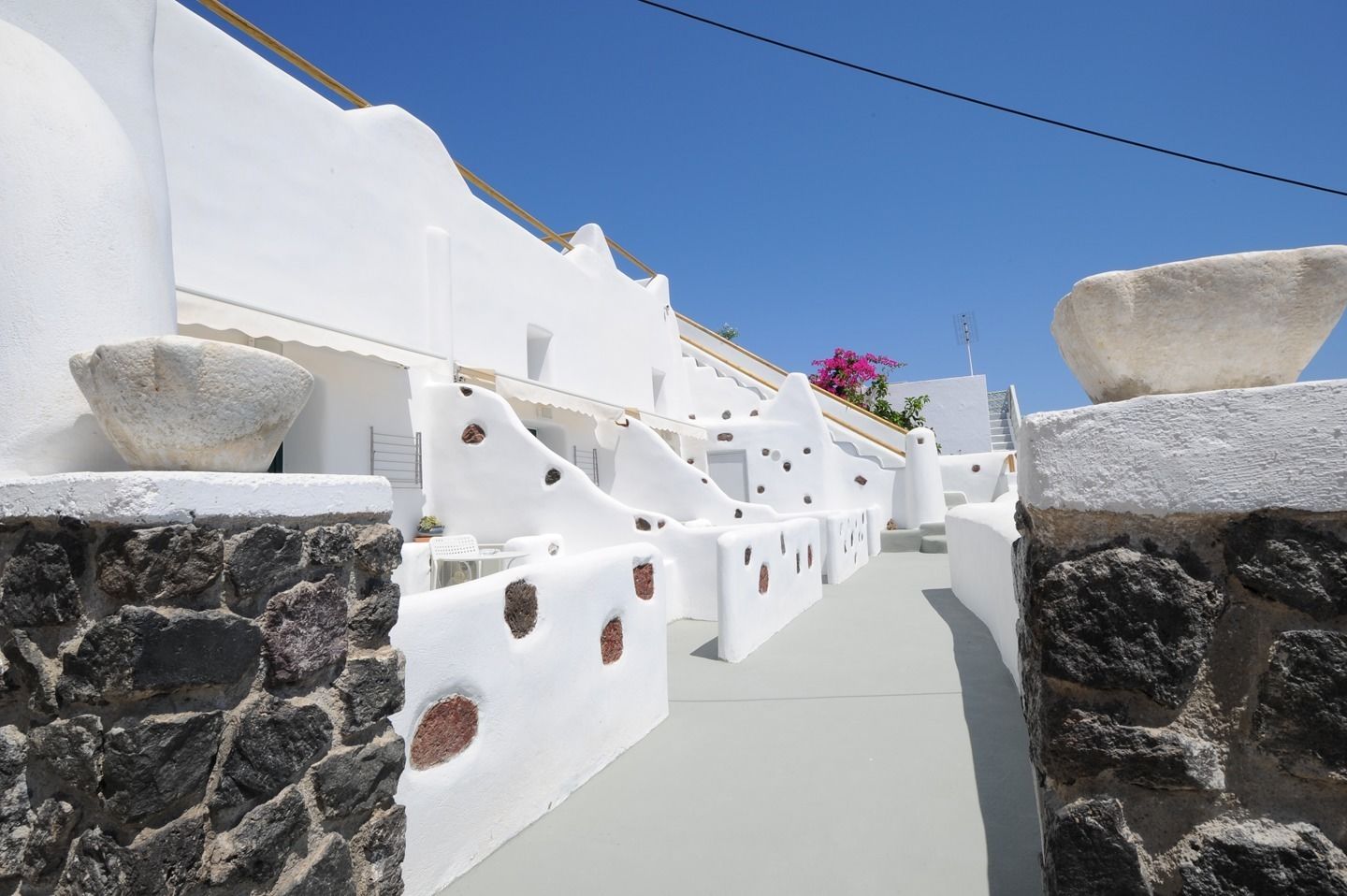 Manias Fira Residences in Firá, Greece
