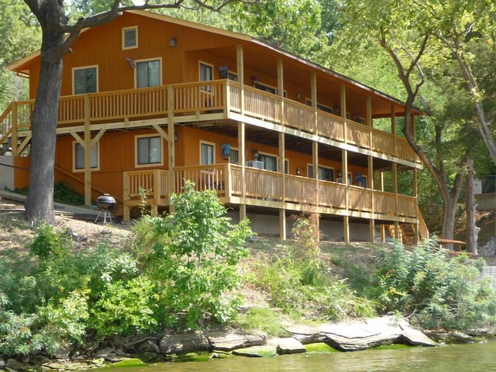 Wilson's Resort in Camdenton Best Rates & Deals on Orbitz