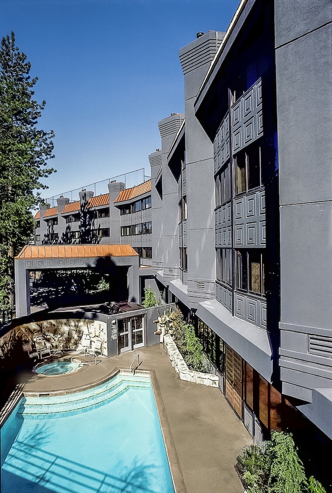 Hilton Vacation Club Tahoe Seasons Lake Tahoe Reviews, Photos & Rates