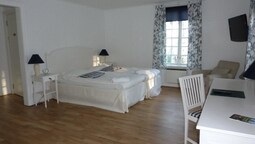 Mockelsnas Herrgard In Dio Cheap Hotel Deals Rates On Cheaptickets