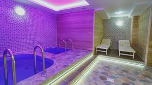 Indoor spa bath