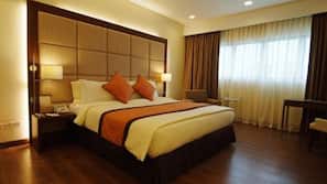 In-room safe, desk, iron/ironing board, free cribs/infant beds
