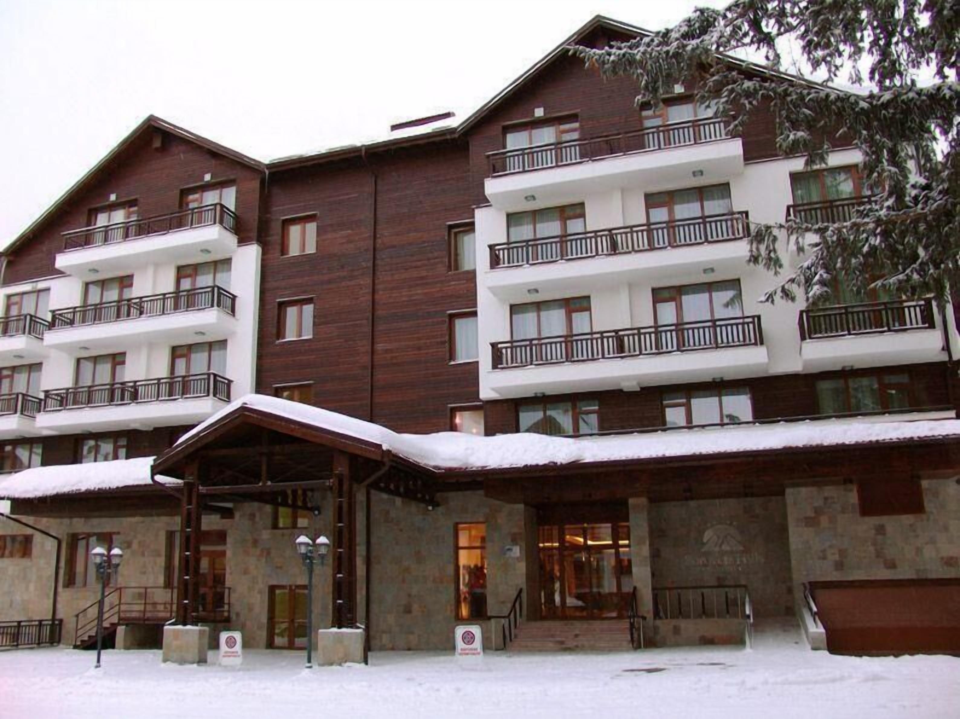 Borovets Hills Resort Spa In Samokov Bulgaria Expedia