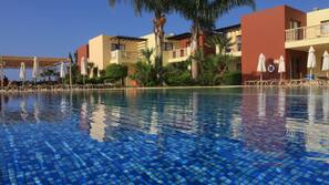 2 outdoor pools, pool umbrellas, pool loungers