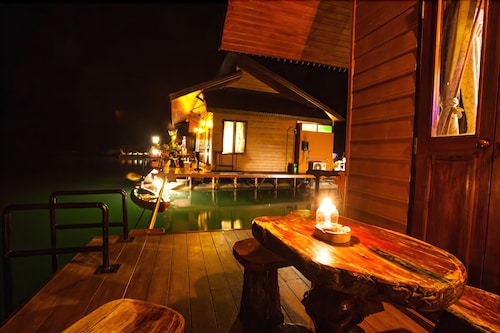Panvaree Resort in Suratthani, Thailand