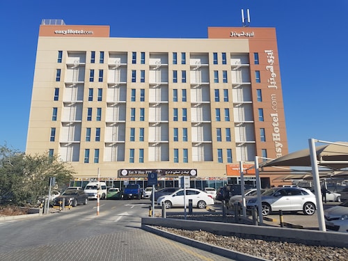 Hotels Near Al Maktoum Intl Dubai World Central Airport Dwc Wotif Easyhotel Dubai Jebel Ali