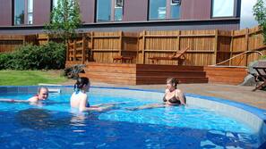 Udendørs pool