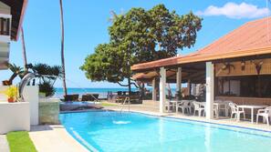 Outdoor pool, sun loungers