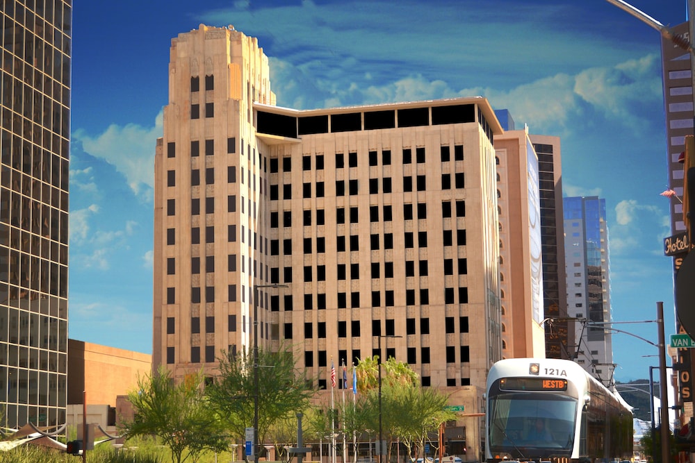 Hilton Garden Inn Phoenix Downtown in Phoenix Best Rates & Deals on