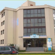 Visit Athis Mons 2020 Travel Guide For Athis Mons Paris Expedia