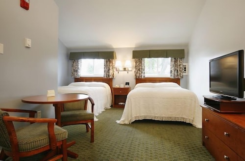 Terrace By The Sea In Ogunquit Hotel Rates Reviews On Orbitz