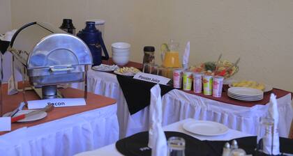 Executive Airport Hotel