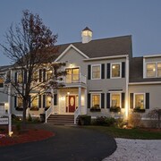 Top 10 Hotels In Hingham Ma 66 Hotel Deals On Expedia The Beacon Luxury Waterfront Inn