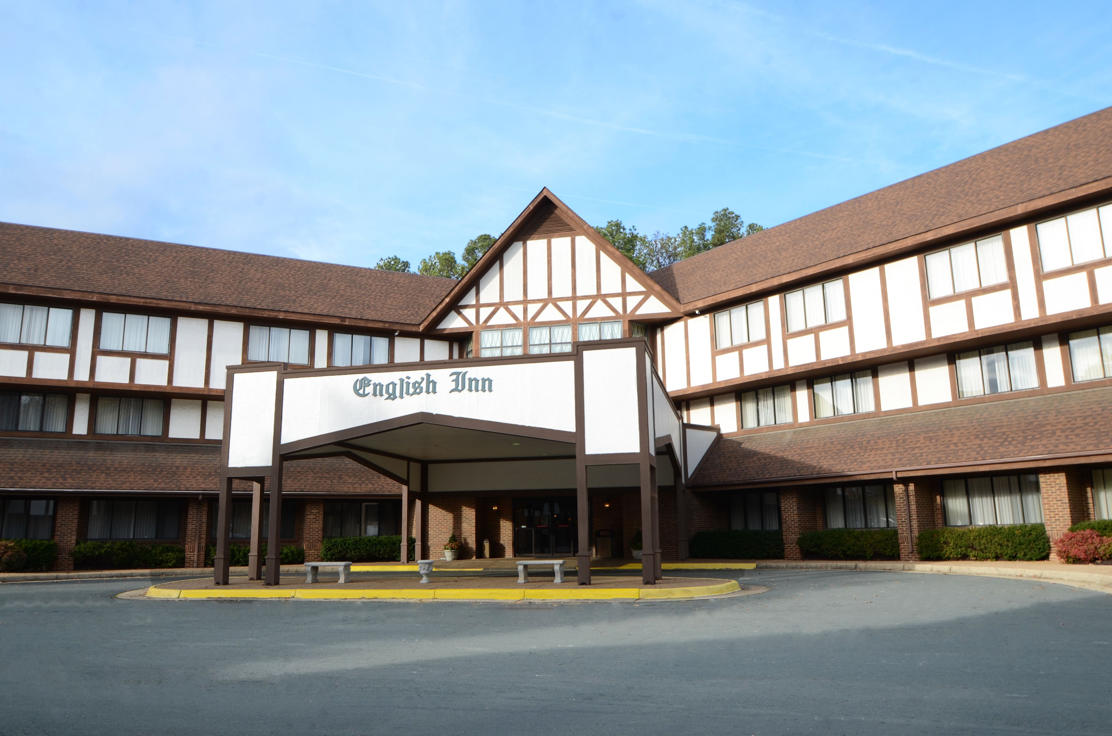 English Inn Of Charlottesville Charlottesville Kadar Hebat Expedia Com My