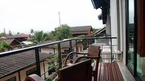 ระเบียง