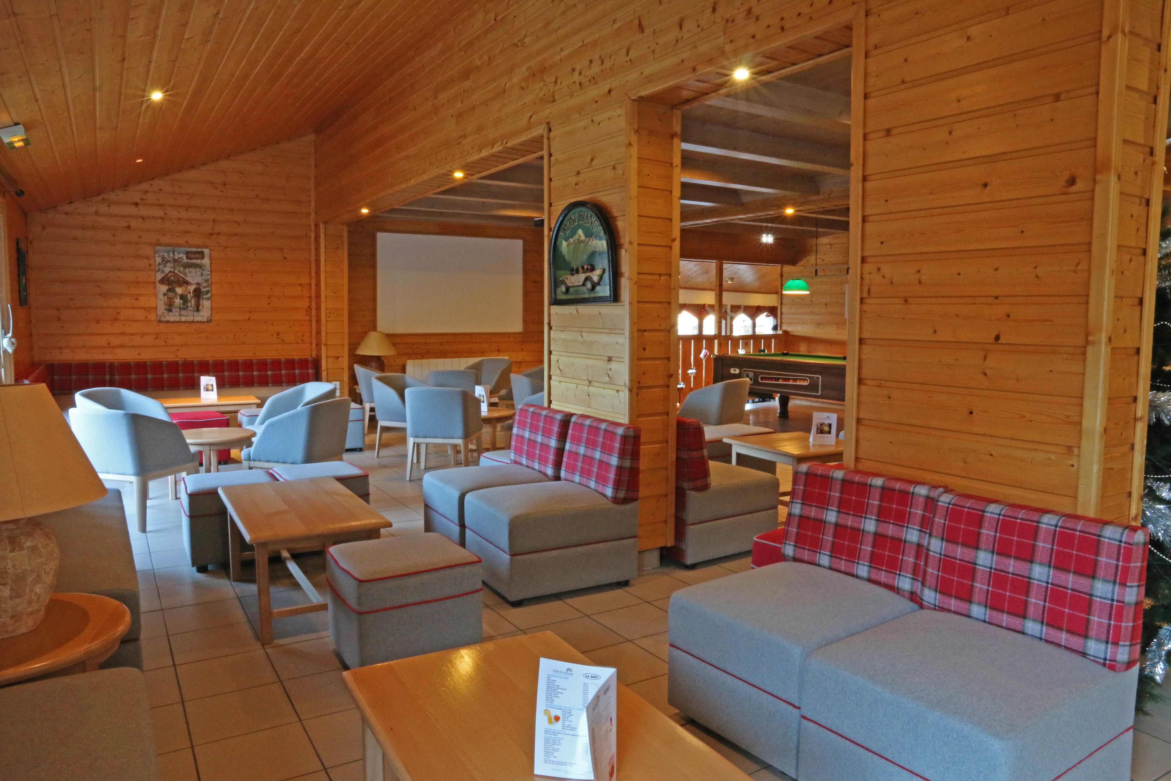 Hôtel Emeraude in Landry, France