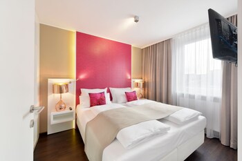 Amedia Hotel Suites Reviews Photos Rates Ebookerscom - 