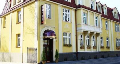 Hotel Atena