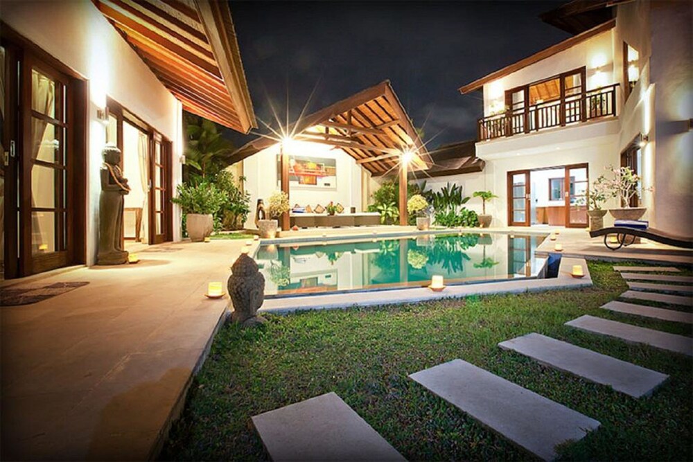 Villa Origami By Nagisa Bali Seminyak Idn Best Price - 