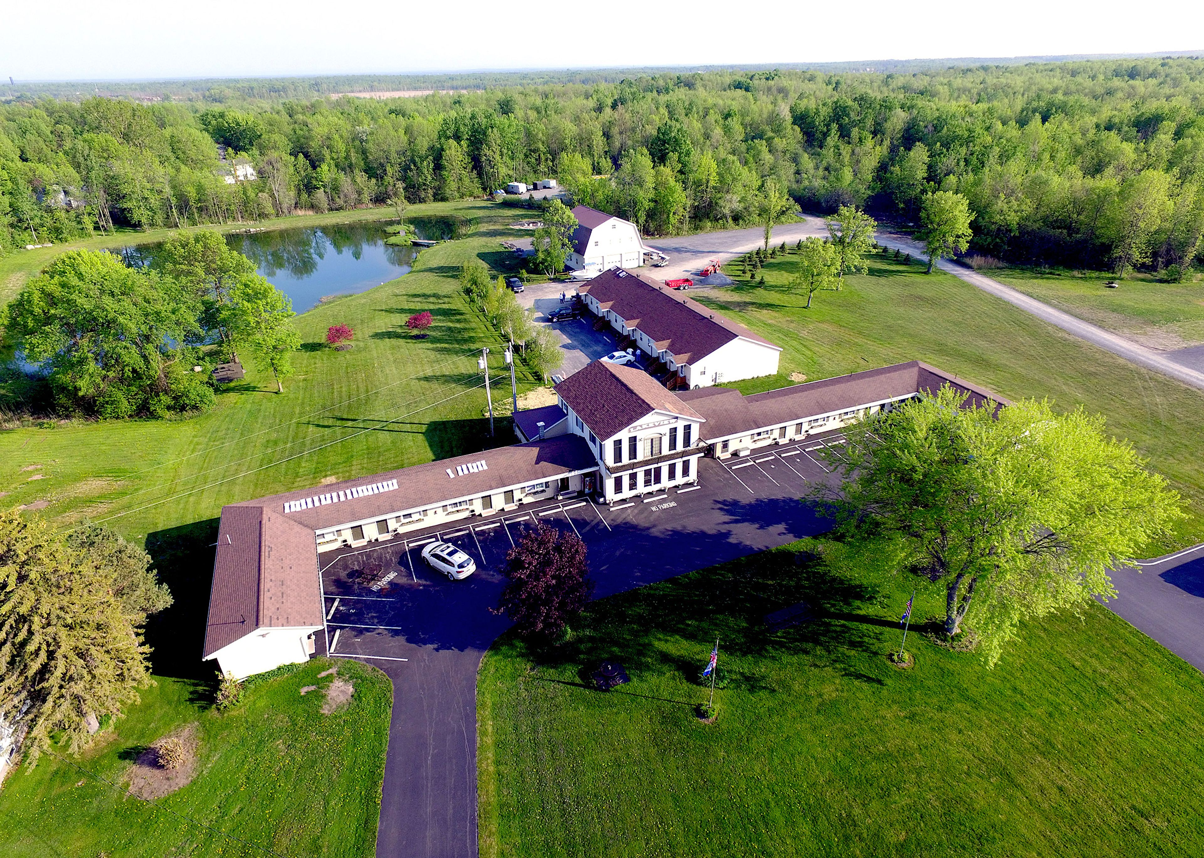 Lakeview Motel and Apartments in Massena, United States
