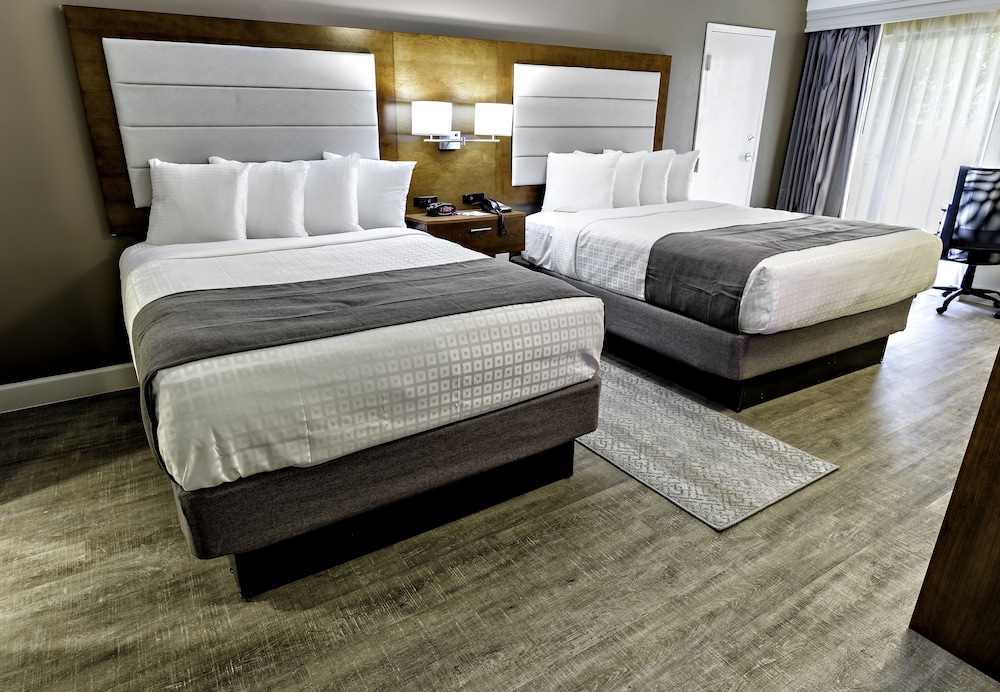 Best Western Ocean Breeze Inn in Hilton Head Island Best Rates