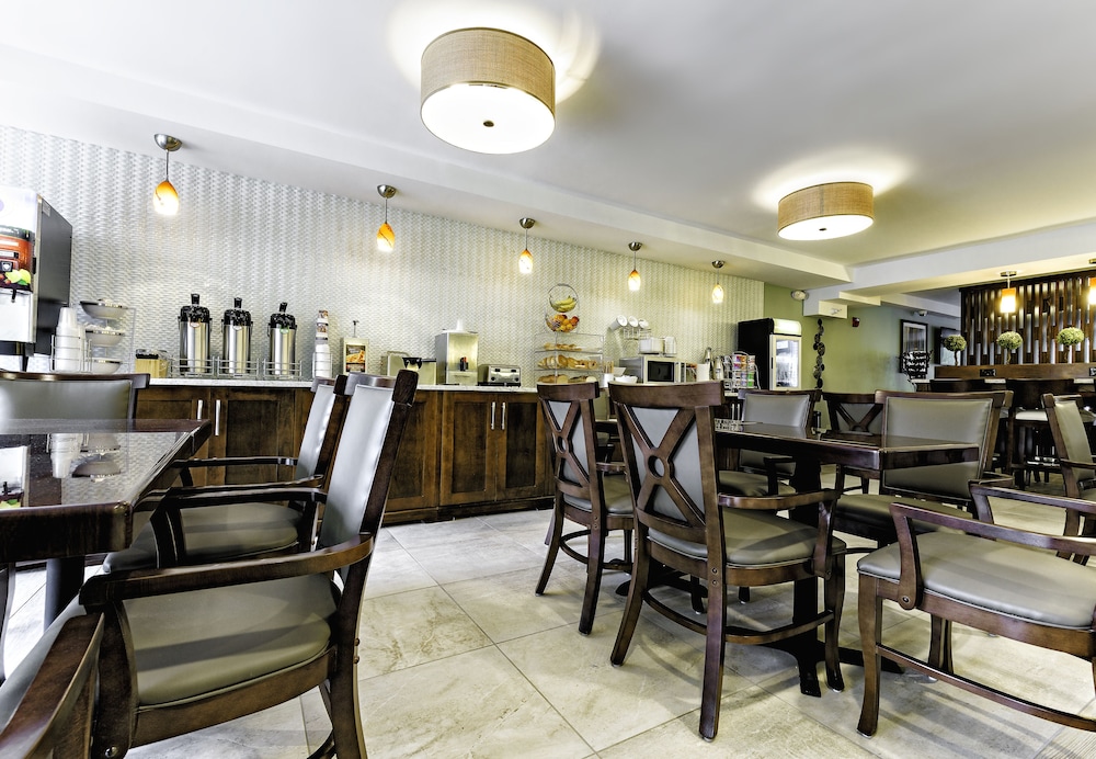 Best Western Ocean Breeze Inn in Hilton Head Island Best Rates