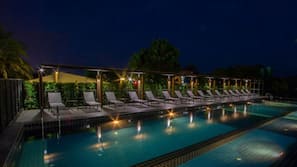 Piscine extérieure