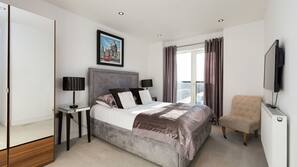 1 bedroom, premium bedding, desk, iron/ironing board