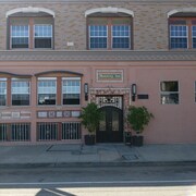 Monterey Inn Hotel 2018 Room Prices From 50 Deals Reviews Expedia Hotel Front