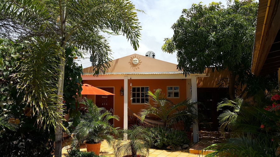 Brisas Studio Apartments - Adults Only