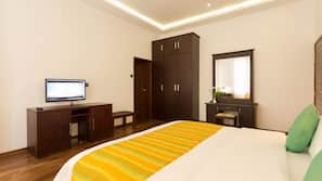 In-room safe, iron/ironing board, free WiFi