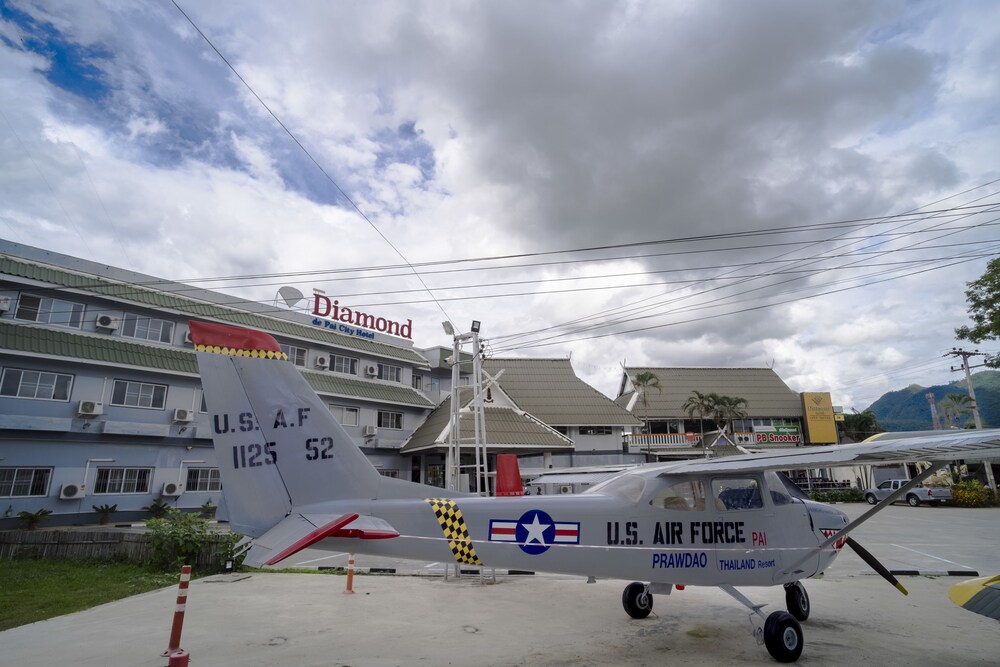 Diamond De Pai City Hotel In Pai Cheap Hotel Deals Rates - 