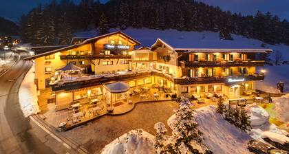 Romantic & Family Hotel Gardenia