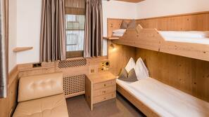 Egyptian cotton sheets, premium bedding, down comforters, in-room safe