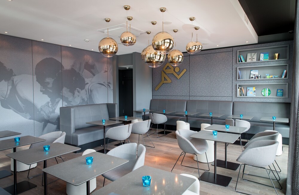 Motel One Munchen Olympia Gate In Munich Hotel Rates Reviews On Orbitz