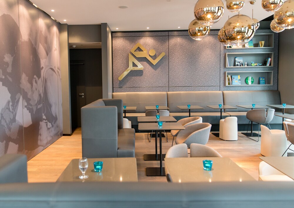 Motel One Munchen Olympia Gate In Munich Hotel Rates Reviews On Orbitz