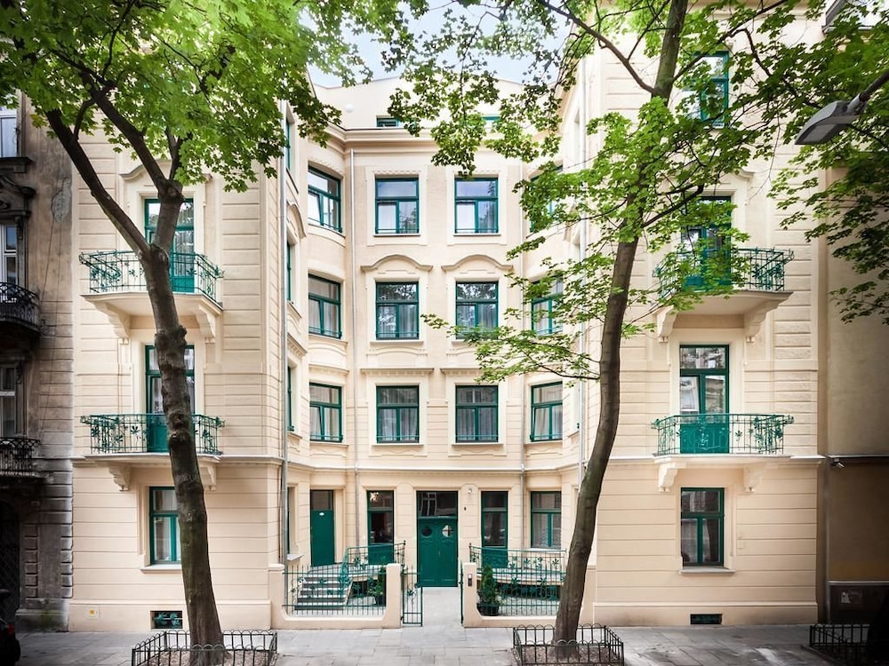 Apartment Bonerowska 5 In Krakow Poland Expedia - 