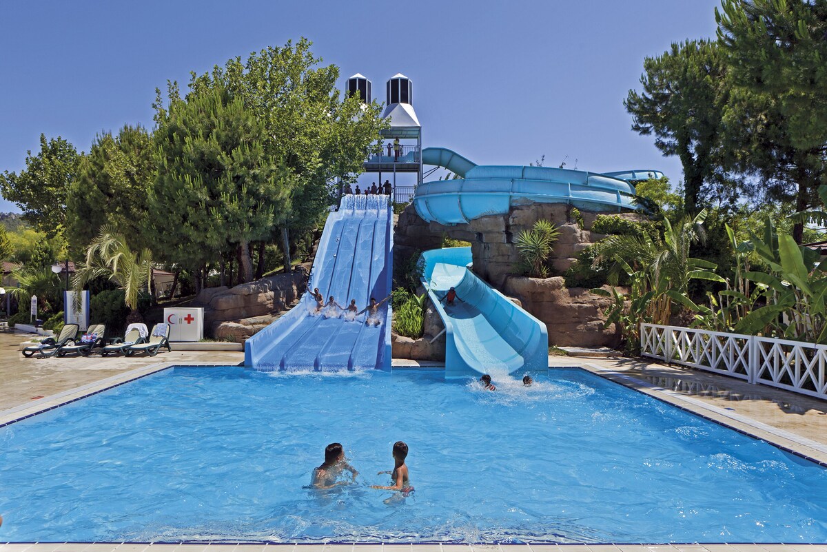 PGS Kiris Resort - All Inclusive