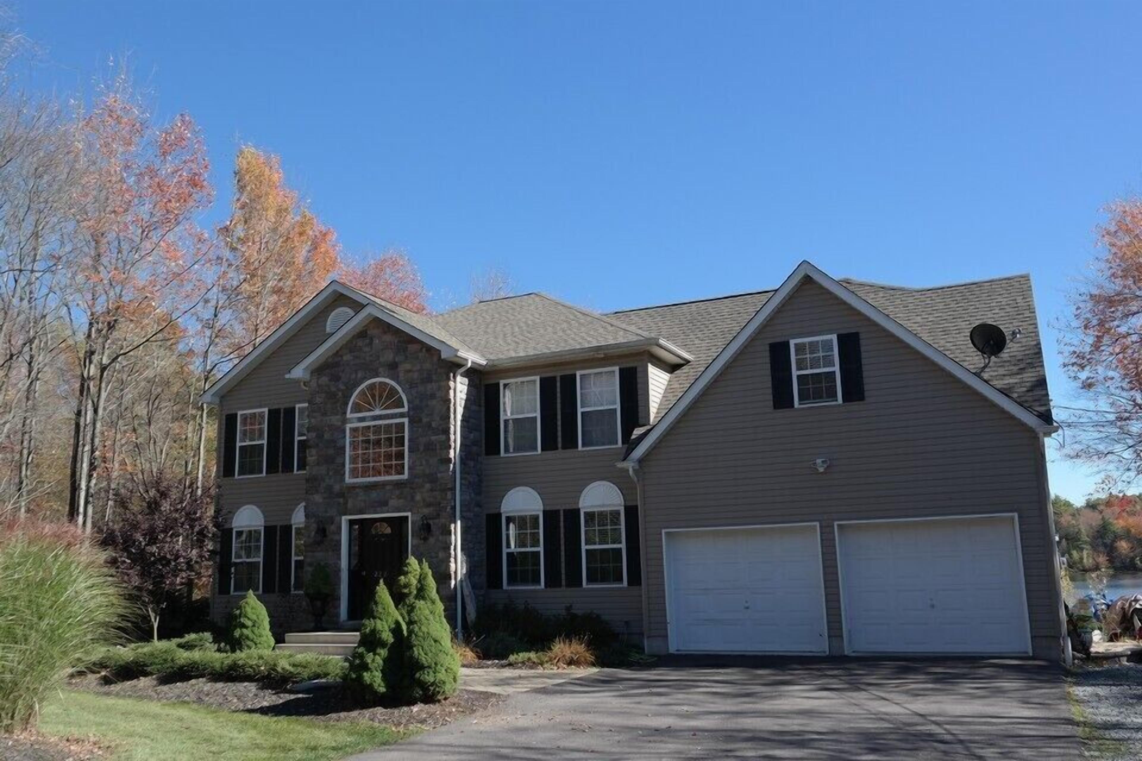 Mountain Rentals at Greenwoods Acres in Blakeslee, United States