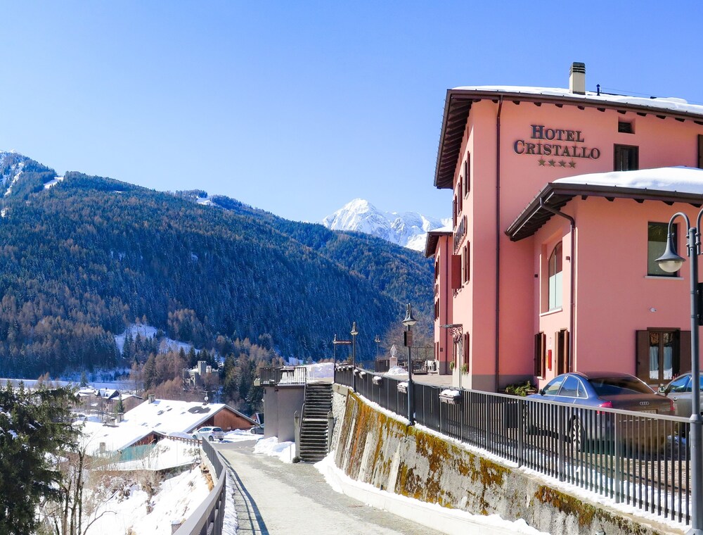 Hotel Cristallo Ponte Di Legno Ita Best Price Guarantee - 