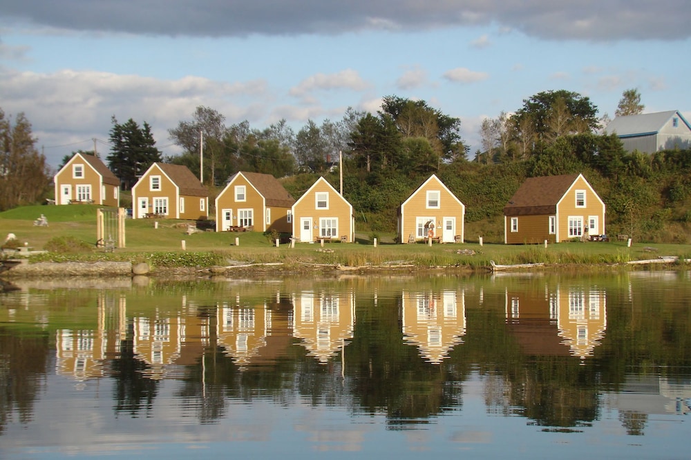 Les chalets Blés de Mer in Bonaventure, Canada