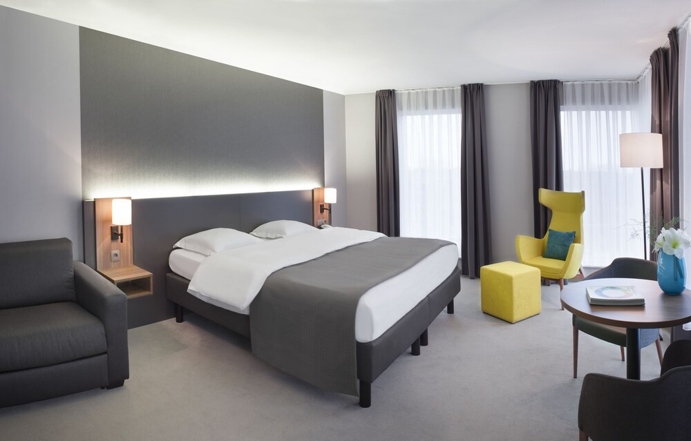 Hotel Drie Eiken In Antwerp Hotel Rates Reviews On Orbitz - 