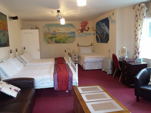 Uttoxeter Hotels From 42 Hotel Deals Travelocity Heywood Hall