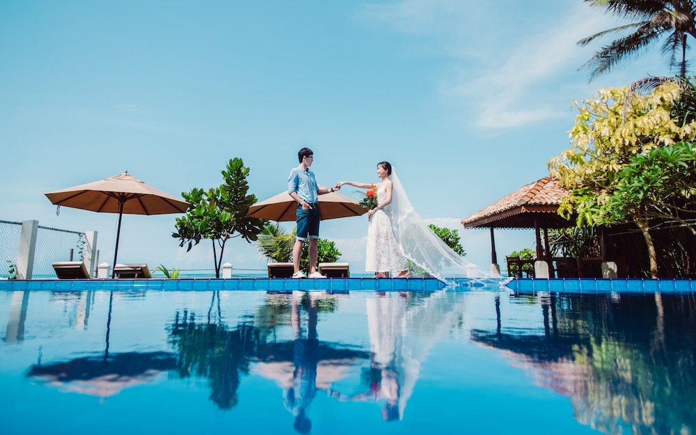 Ocean Crest in Ahangama, Sri Lanka
