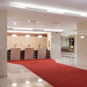 Ramada Plaza By Wyndham Craiova In Craiova Cheap Hotel Deals