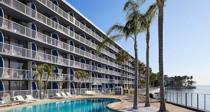 The Godfrey Hotel & Cabanas Tampa